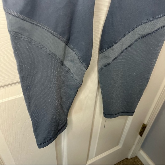 All in Motion XL Gray Activewear Top - Picture 2 of 5